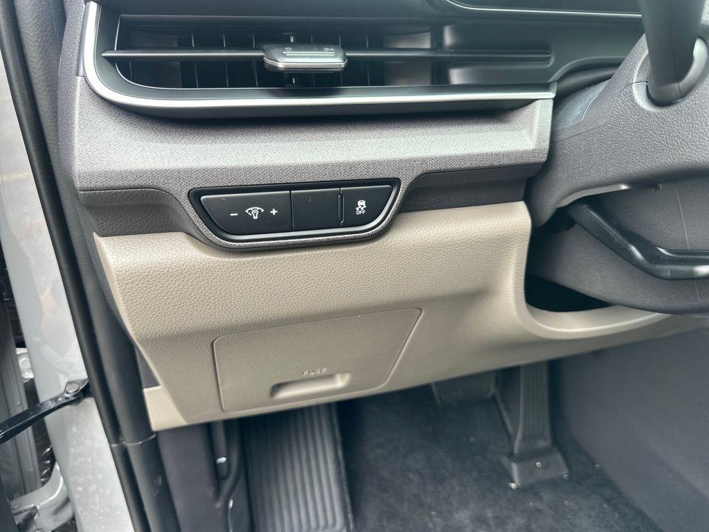 new 2026 Kia Carnival car, priced at $42,019