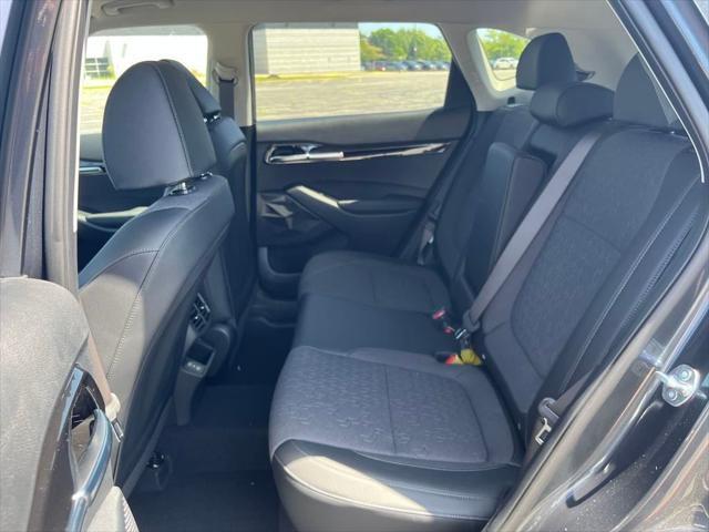 new 2025 Kia Seltos car, priced at $26,318