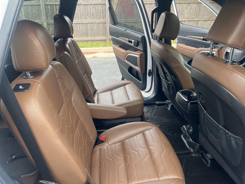 used 2022 Kia Telluride car, priced at $31,499
