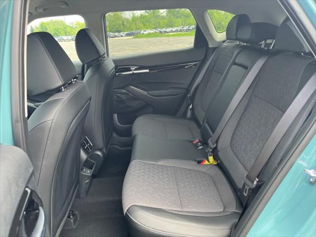 new 2025 Kia Seltos car, priced at $25,221