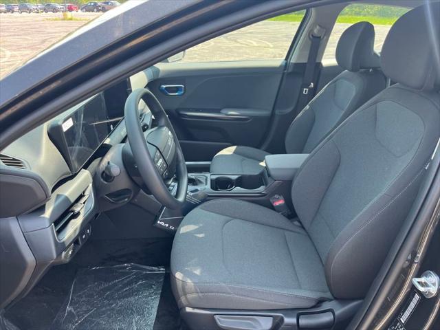 new 2025 Kia K4 car, priced at $23,153