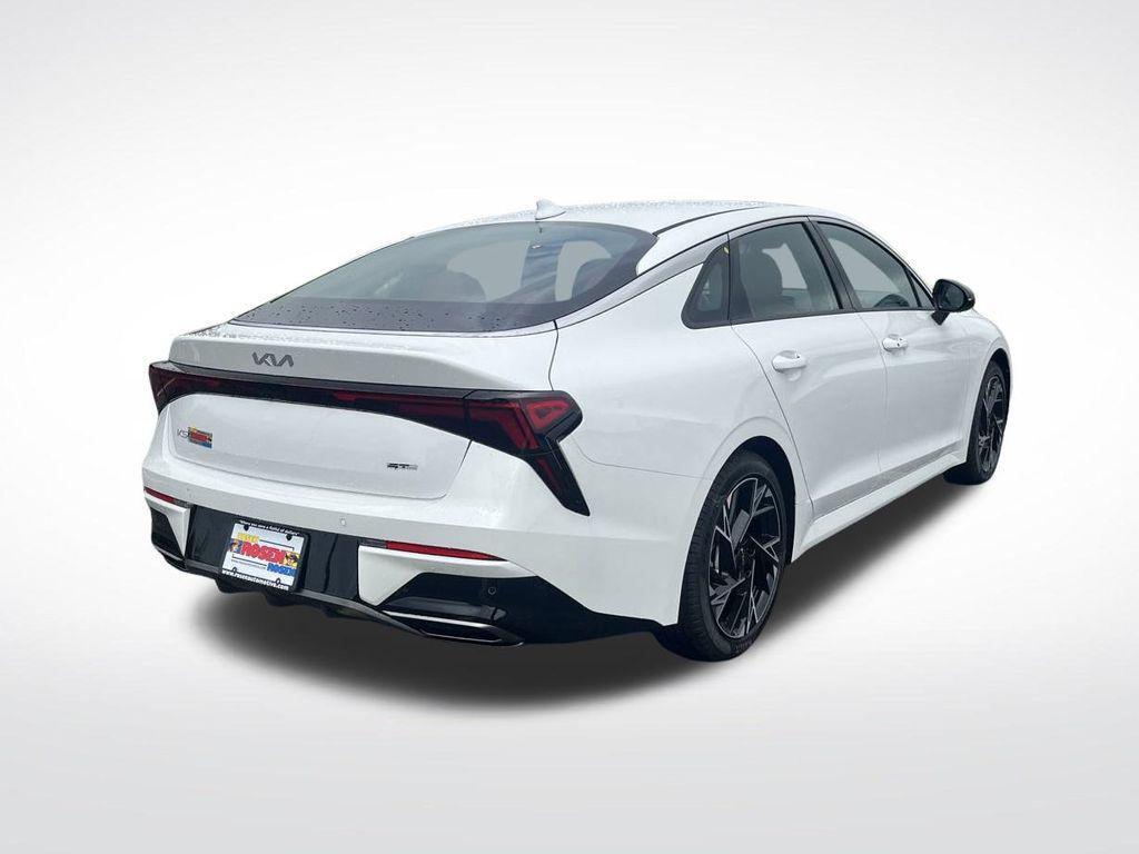 new 2026 Kia K5 car, priced at $31,108