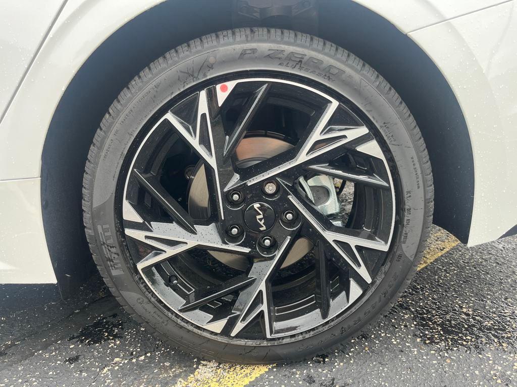 new 2026 Kia K5 car, priced at $31,108