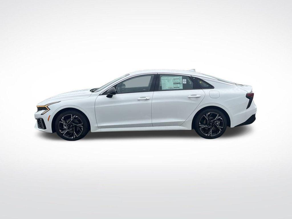 new 2026 Kia K5 car, priced at $31,108