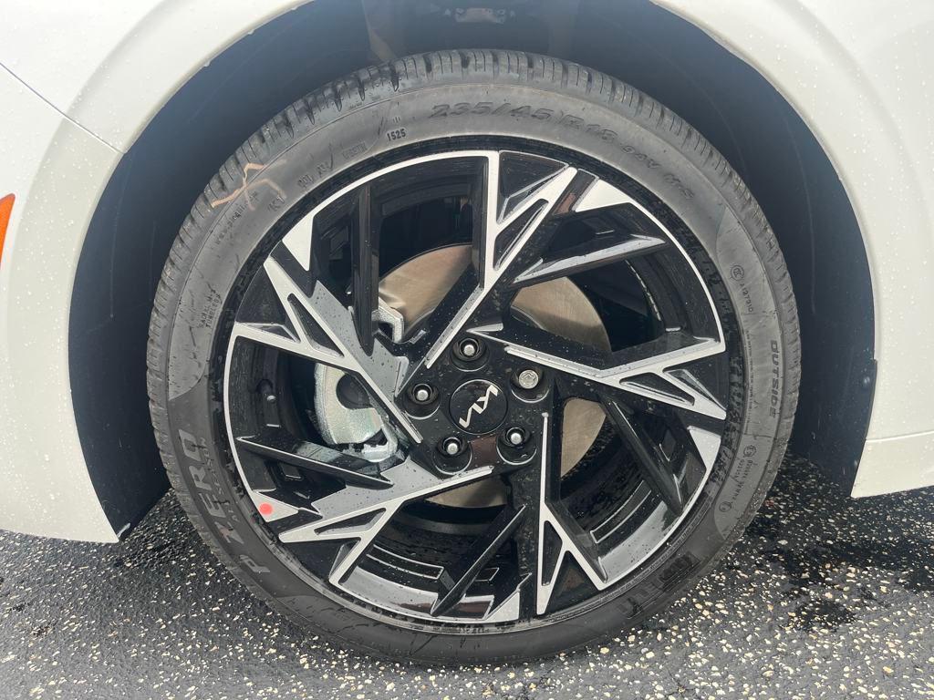 new 2026 Kia K5 car, priced at $31,108