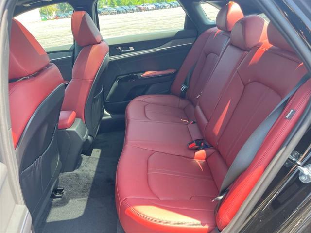 new 2025 Kia K5 car, priced at $30,305