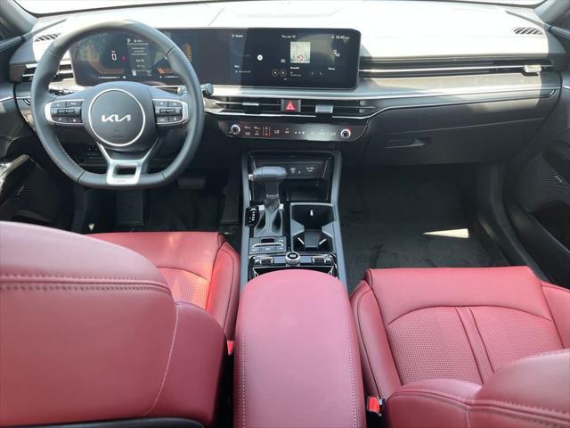 new 2025 Kia K5 car, priced at $30,305