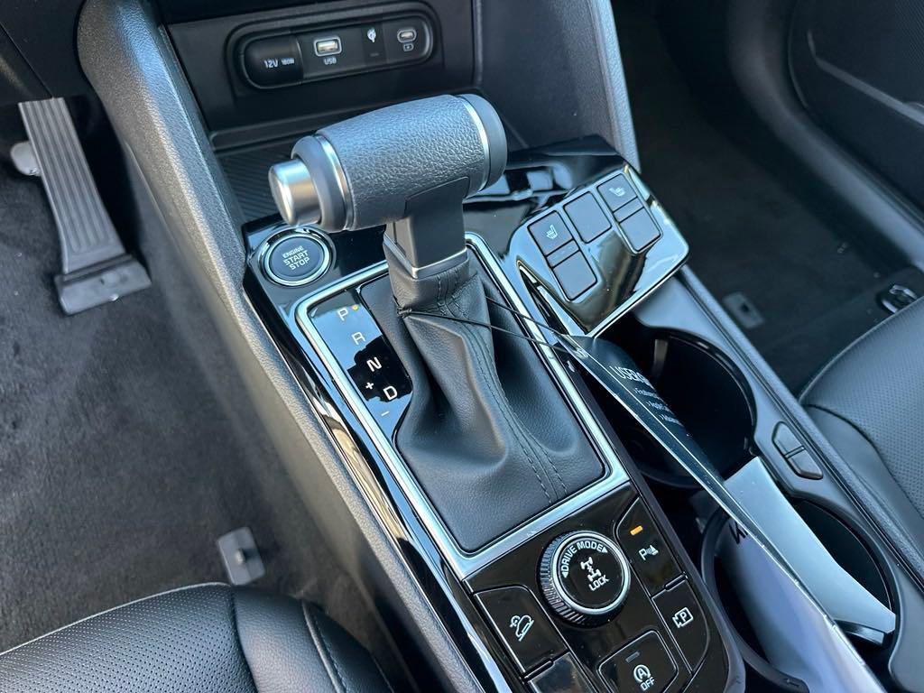 new 2025 Kia Sportage car, priced at $30,793
