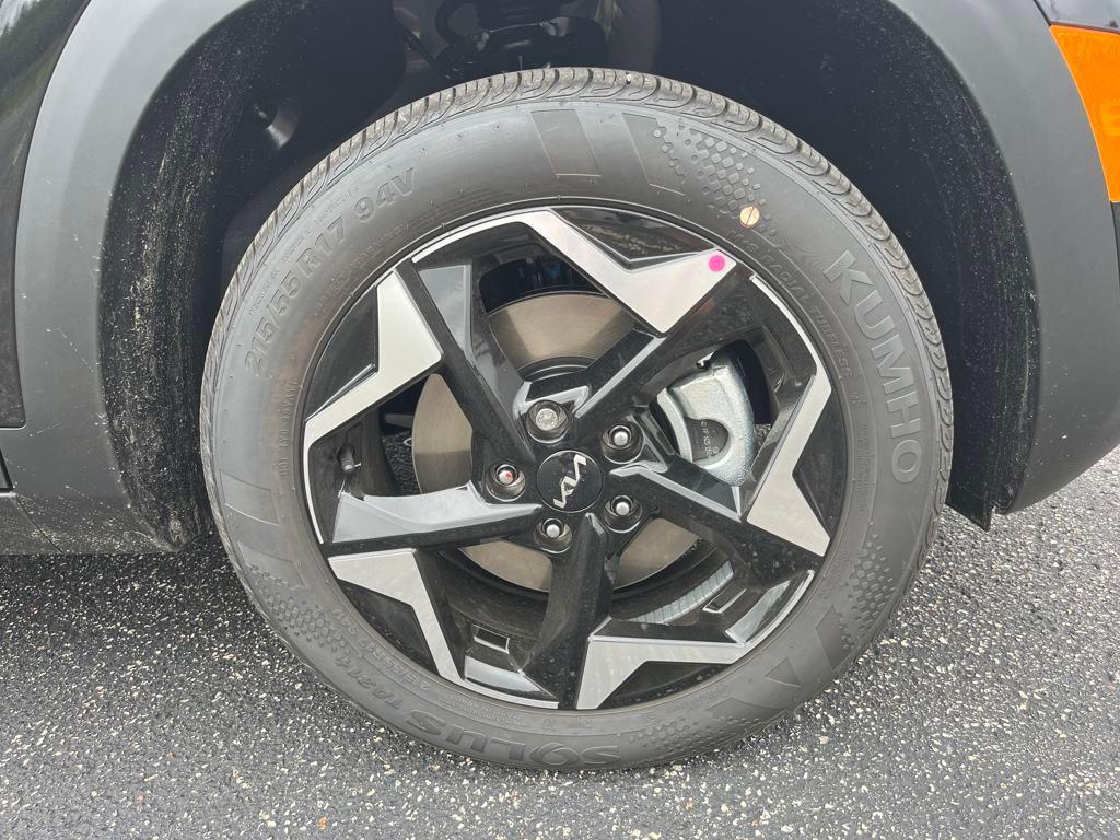 new 2026 Kia Seltos car, priced at $27,911