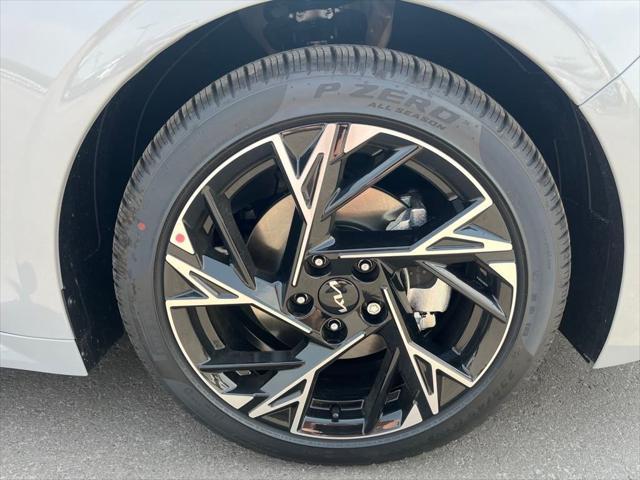new 2025 Kia K5 car, priced at $32,480