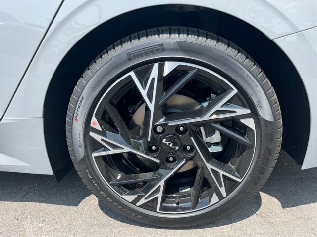 new 2025 Kia K5 car, priced at $32,480