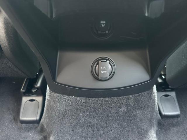 new 2025 Kia Sorento car, priced at $31,990