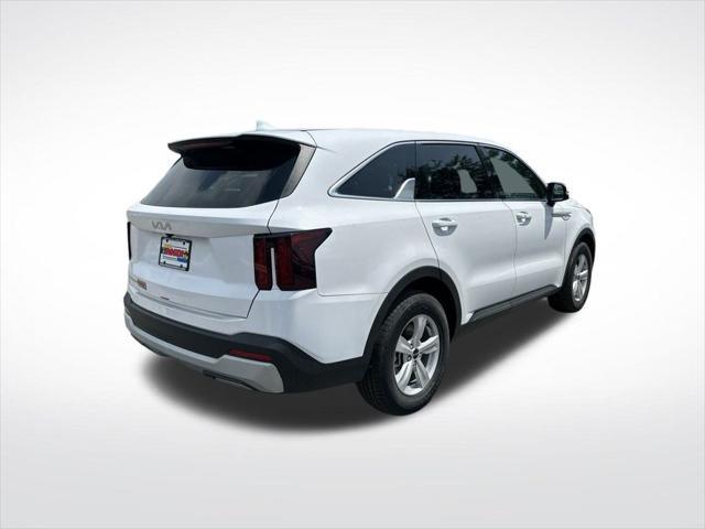new 2025 Kia Sorento car, priced at $31,990