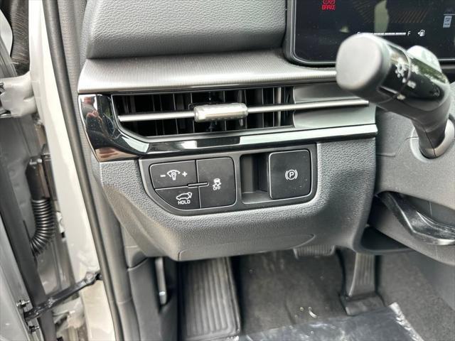new 2026 Kia Sportage car, priced at $32,655