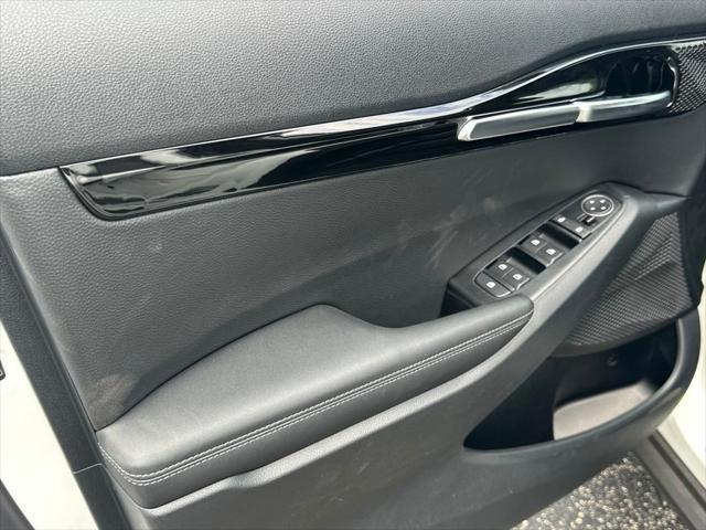 new 2025 Kia Seltos car, priced at $25,921