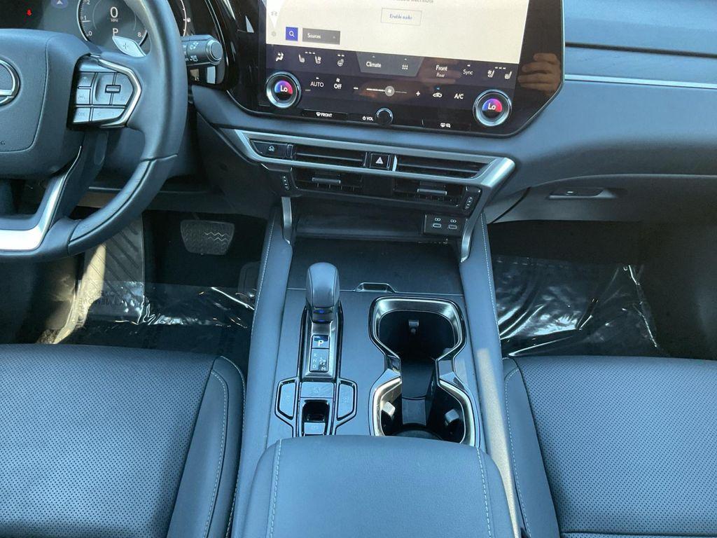 used 2024 Lexus RX 350 car, priced at $43,899