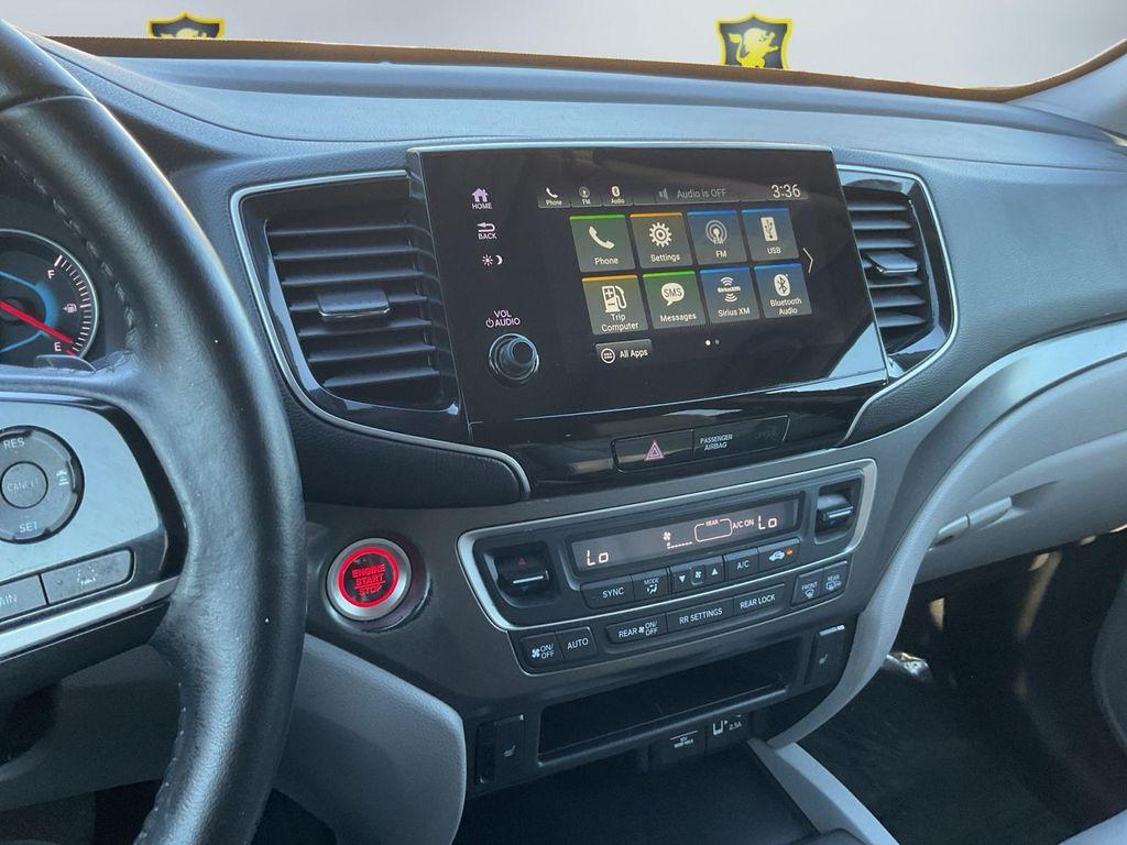 used 2022 Honda Pilot car, priced at $27,899