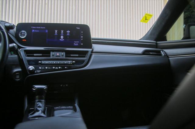 used 2022 Lexus ES 350 car, priced at $31,808