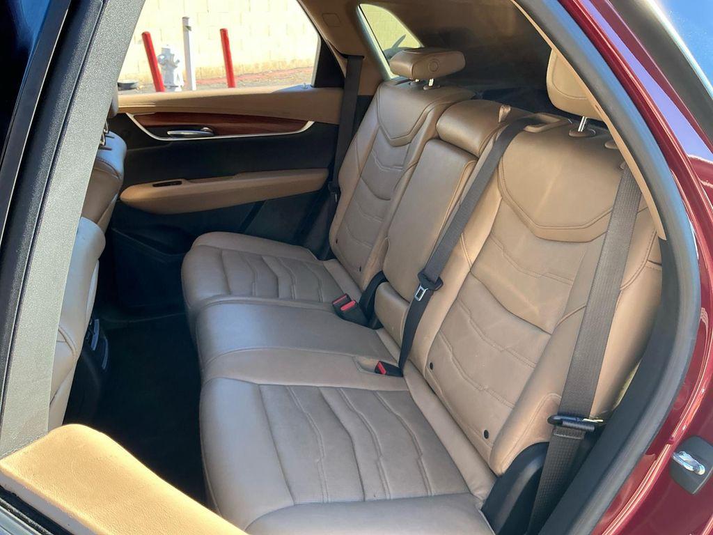 used 2017 Cadillac XT5 car, priced at $19,999