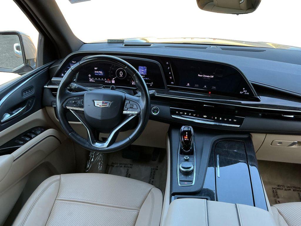 used 2022 Cadillac Escalade ESV car, priced at $58,299