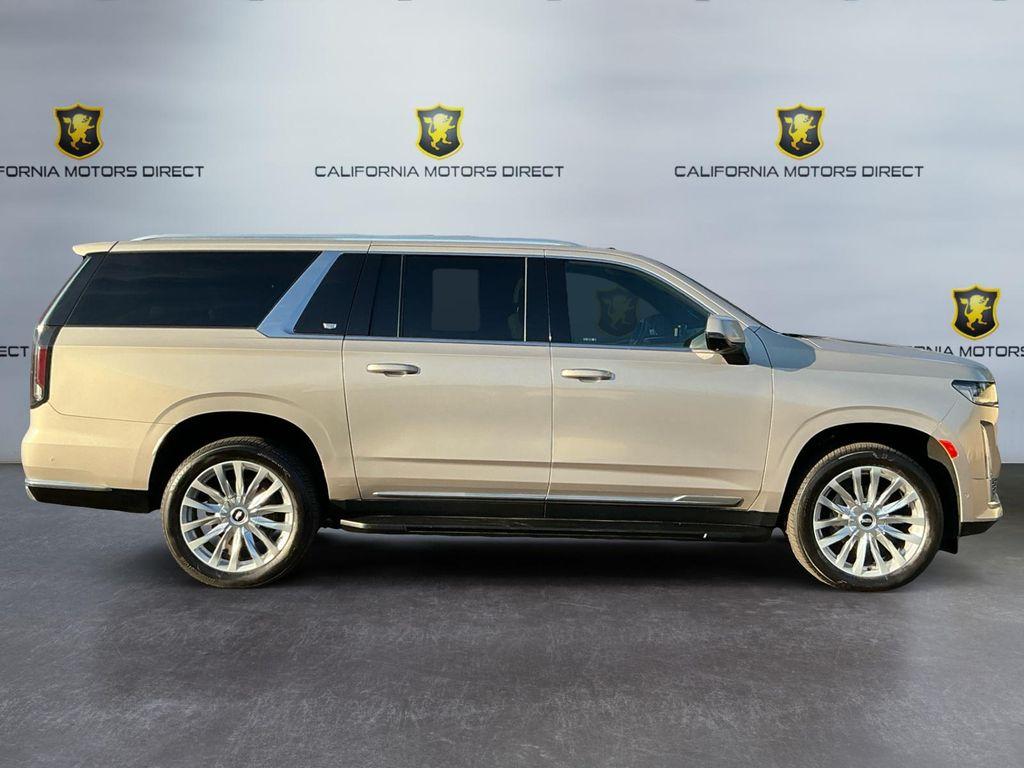 used 2022 Cadillac Escalade ESV car, priced at $58,299