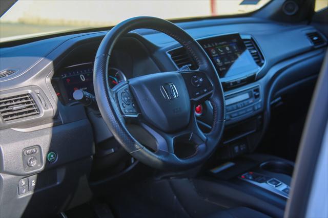 used 2022 Honda Pilot car, priced at $33,499