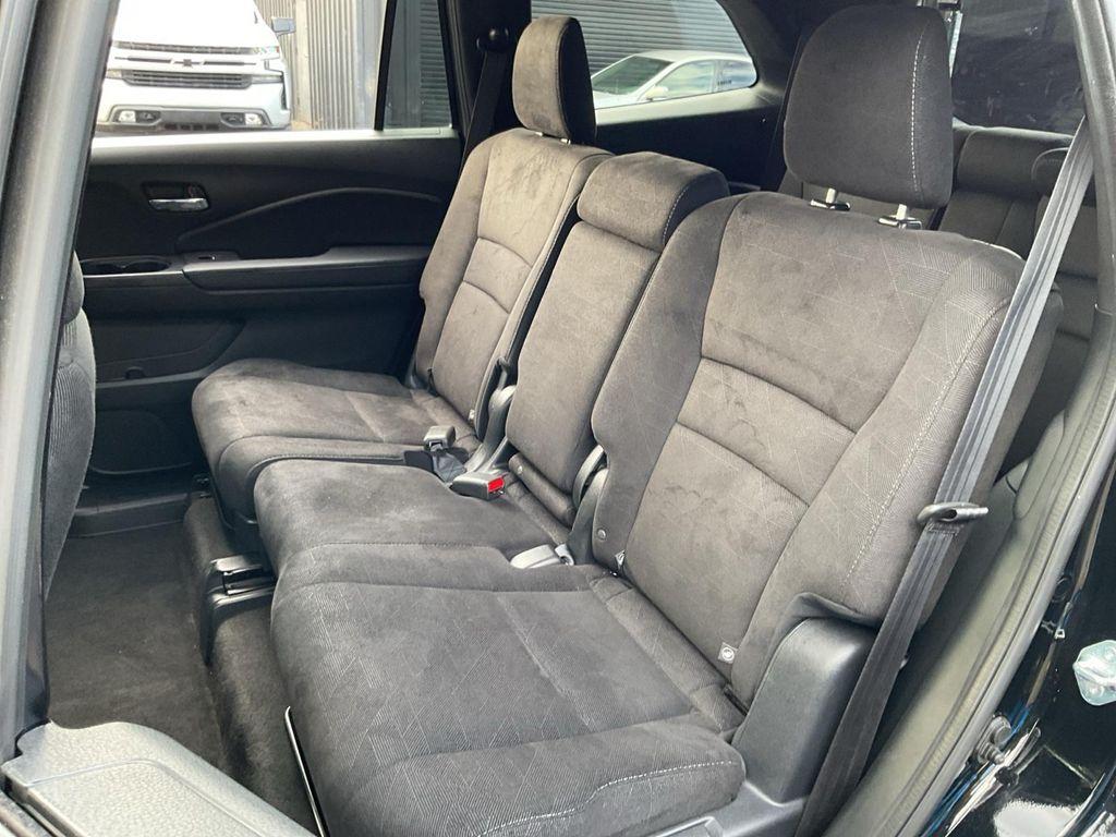 used 2022 Honda Pilot car, priced at $28,799