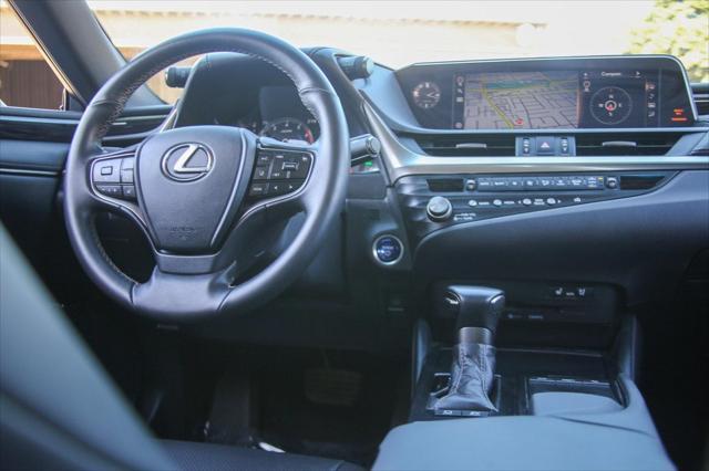 used 2021 Lexus ES 300h car, priced at $28,799