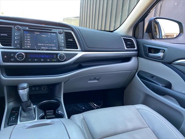 used 2018 Toyota Highlander car, priced at $28,299