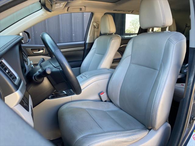 used 2018 Toyota Highlander car, priced at $28,299