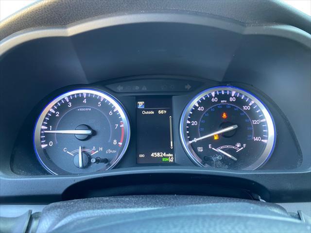 used 2018 Toyota Highlander car, priced at $28,299