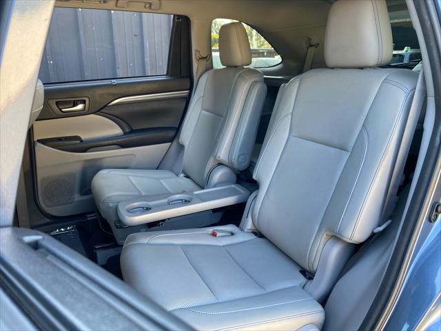 used 2018 Toyota Highlander car, priced at $28,299