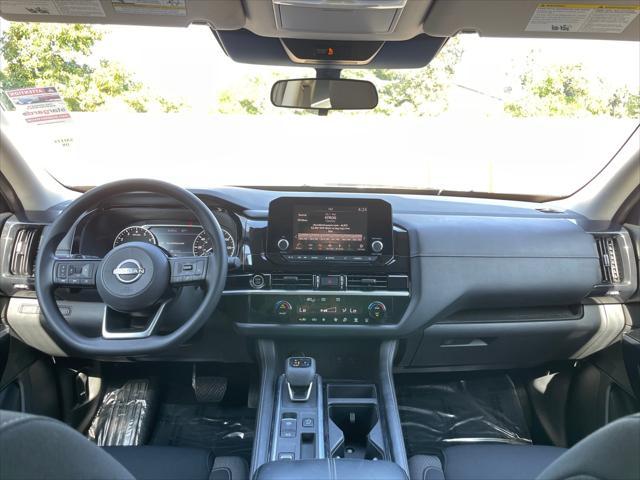 used 2022 Nissan Pathfinder car, priced at $27,499