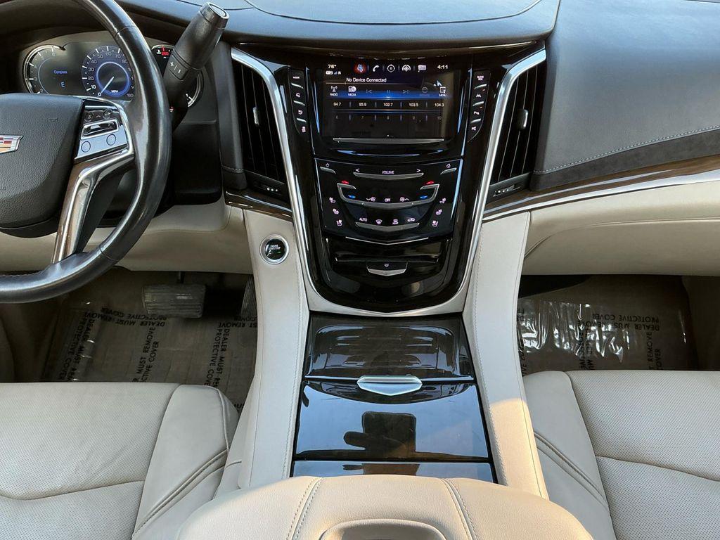 used 2020 Cadillac Escalade ESV car, priced at $45,399