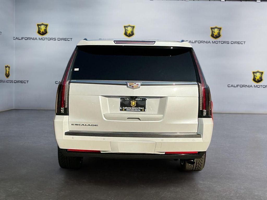 used 2020 Cadillac Escalade ESV car, priced at $45,399