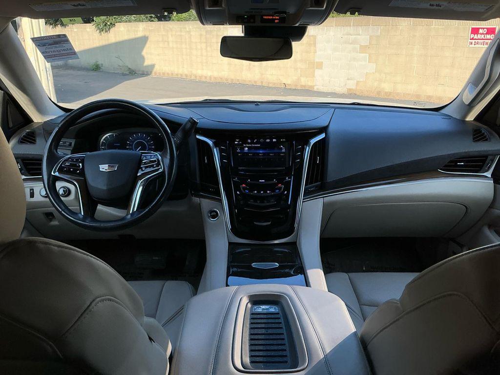 used 2020 Cadillac Escalade ESV car, priced at $45,399