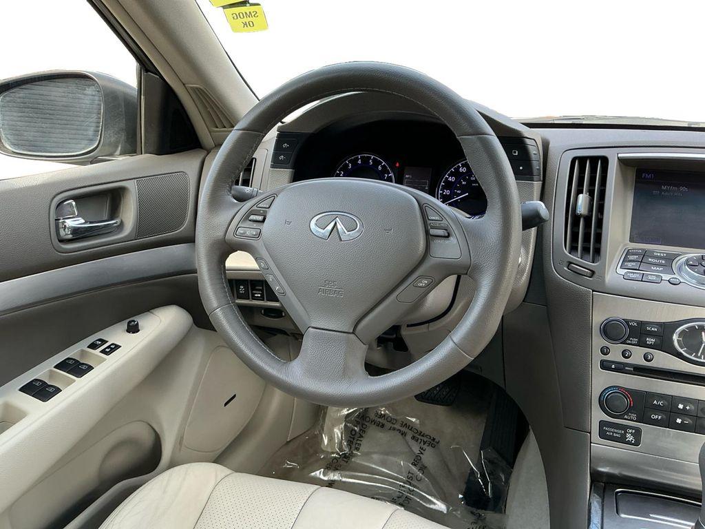 used 2015 INFINITI Q40 car, priced at $13,499