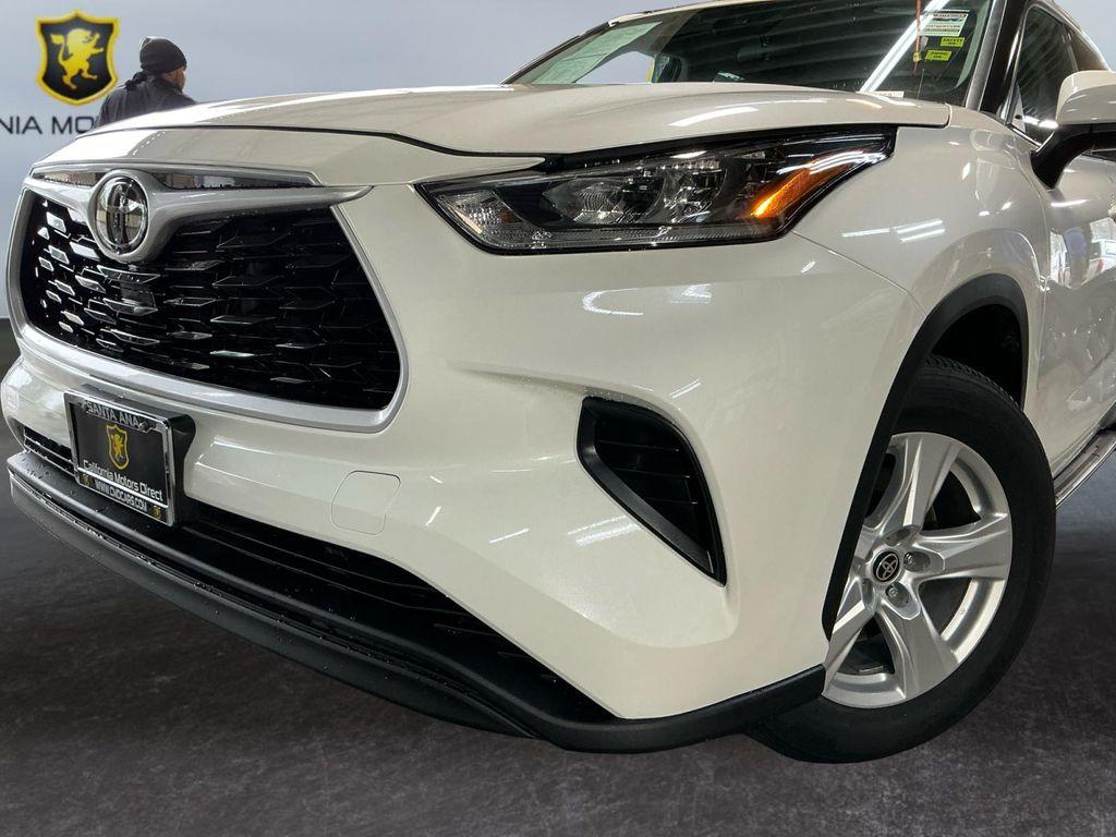 used 2020 Toyota Highlander car, priced at $28,199