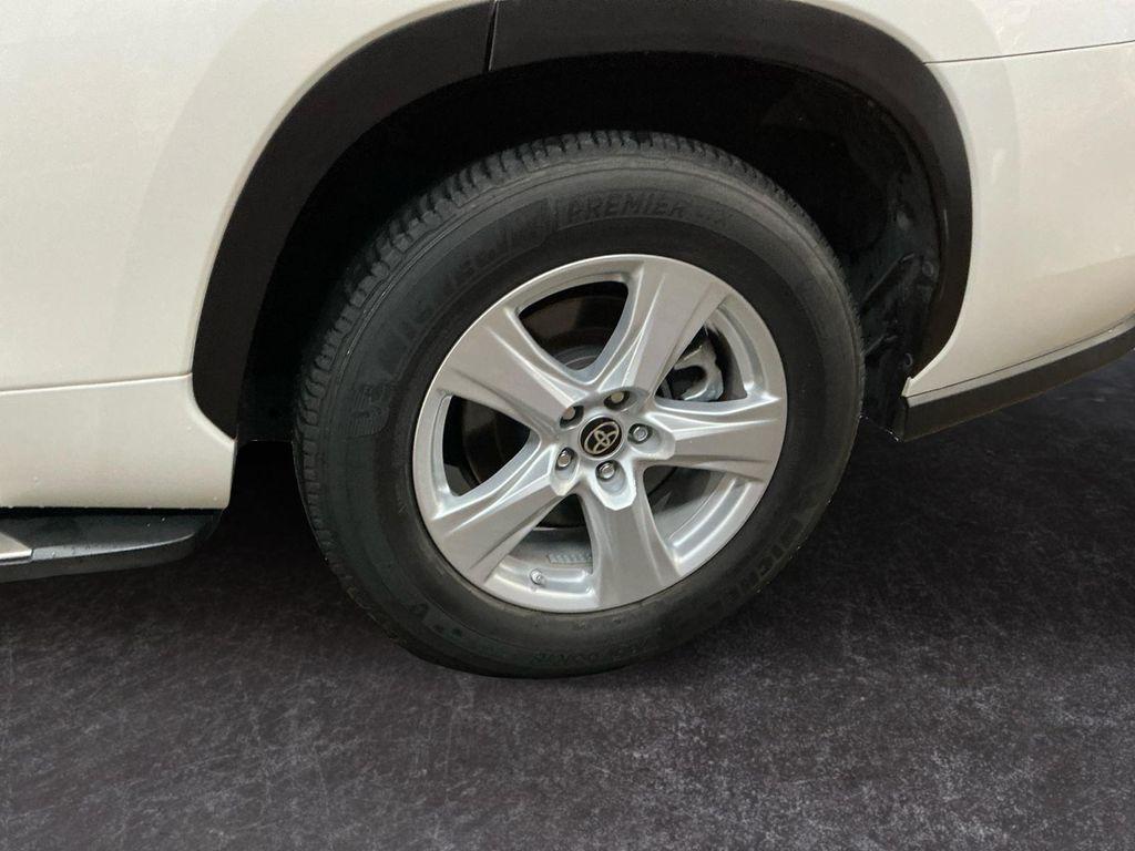 used 2020 Toyota Highlander car, priced at $28,199