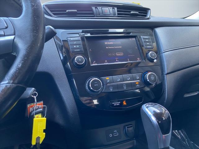 used 2020 Nissan Rogue car, priced at $17,399