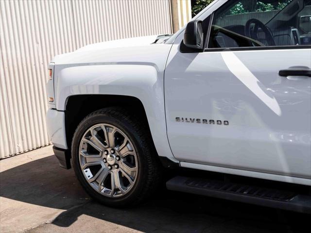 used 2018 Chevrolet Silverado 1500 car, priced at $24,615