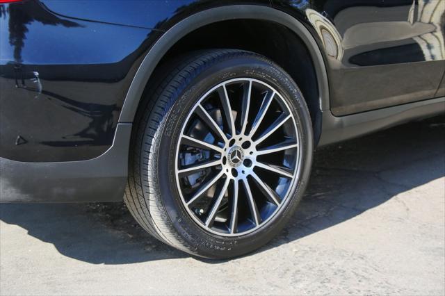 used 2019 Mercedes-Benz GLC 300 car, priced at $22,499