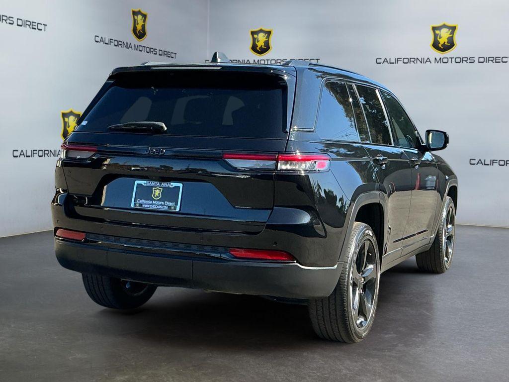 used 2023 Jeep Grand Cherokee car, priced at $25,999