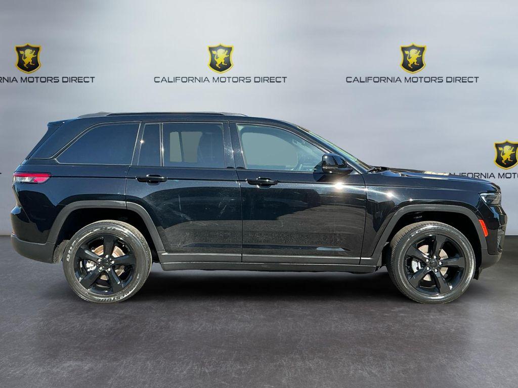 used 2023 Jeep Grand Cherokee car, priced at $25,999