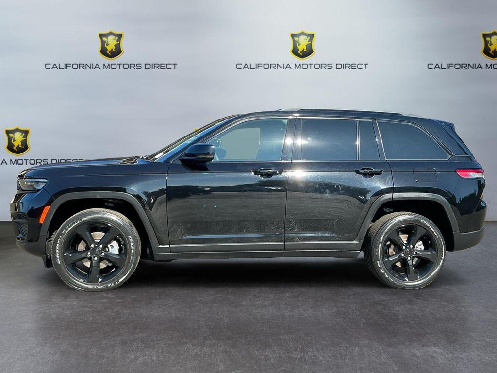 used 2023 Jeep Grand Cherokee car, priced at $25,999