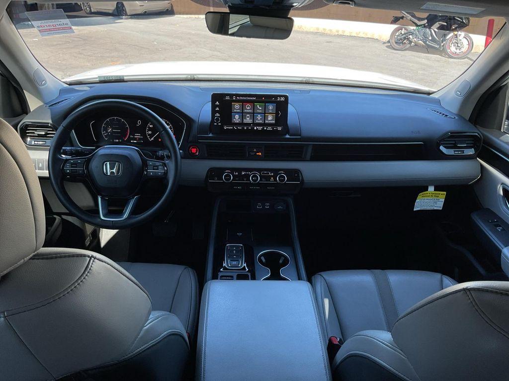 used 2024 Honda Pilot car, priced at $39,499