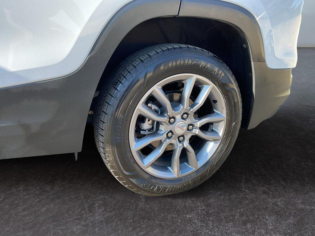 used 2022 GMC Terrain car, priced at $20,999