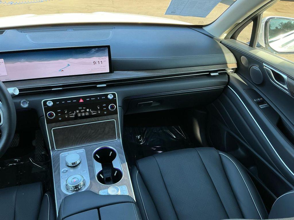 used 2025 Genesis GV80 car, priced at $58,699