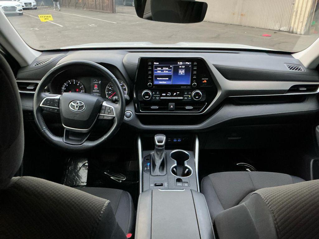 used 2022 Toyota Highlander car, priced at $30,799
