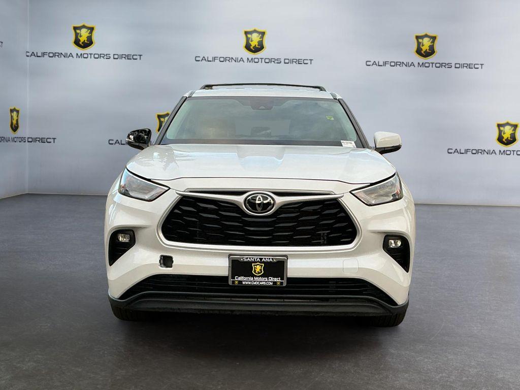 used 2022 Toyota Highlander car, priced at $30,799